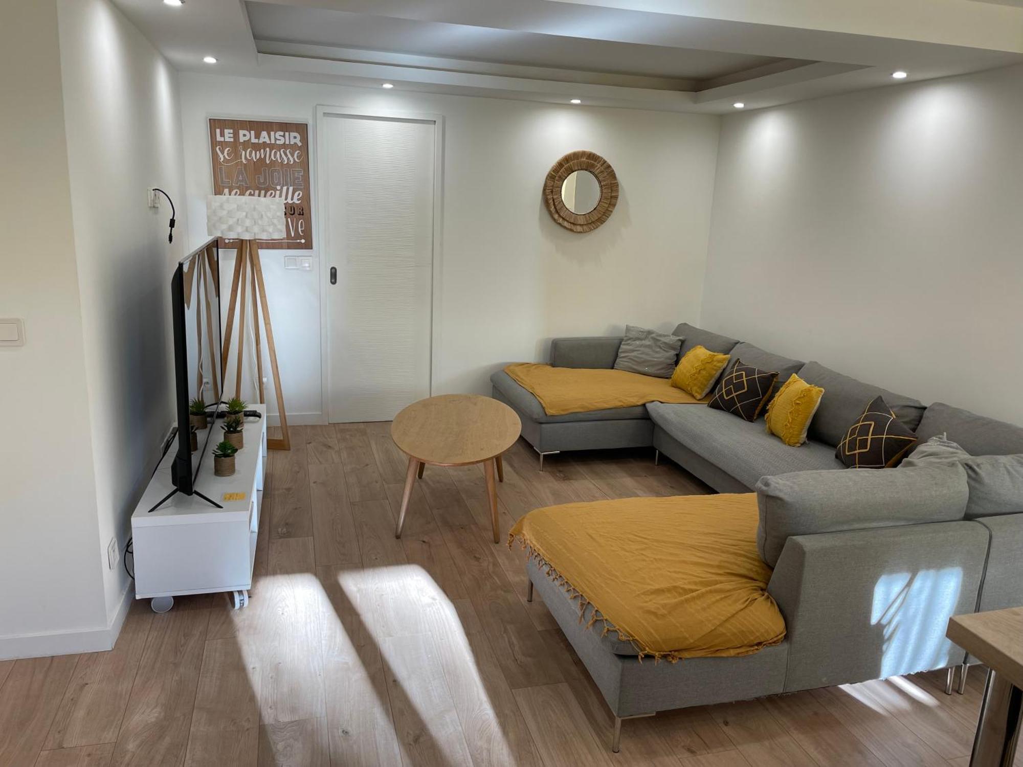 Joli Rez De Jardin 4 Pieces A Sur Apartamento Cagnes-sur-Mer